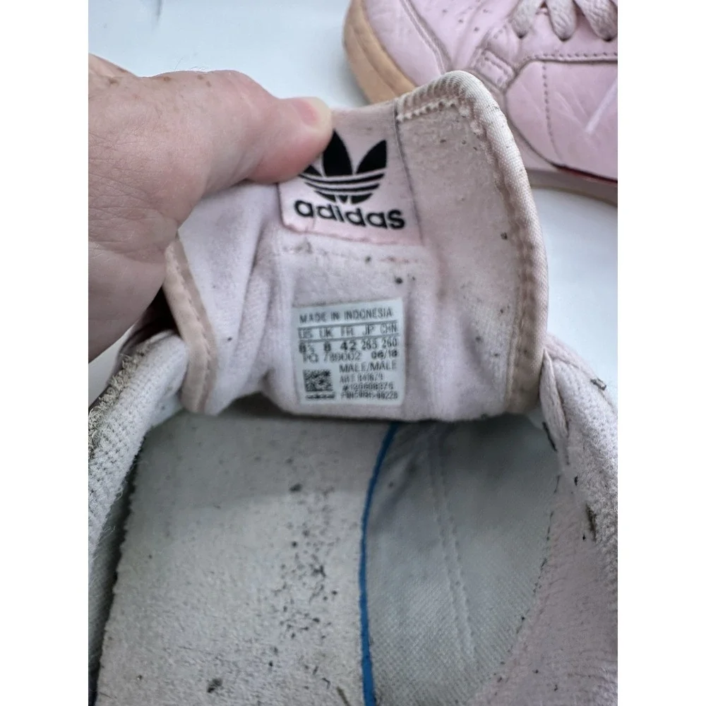 adidas step out